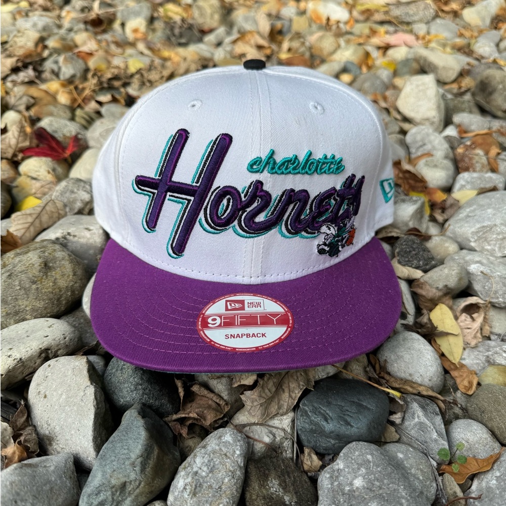 Vintage Y2K Charlotte Hornets Snapback / 2010s / New Era / Hardwood Classic